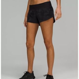 Lululemon Speed Up sz 4